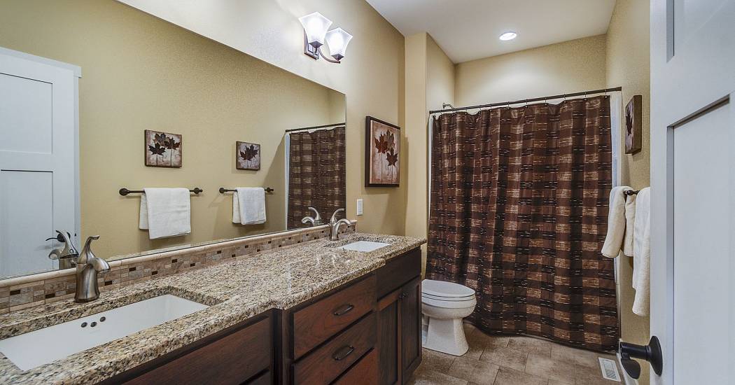 2025_939_carnoustie_way_ss_int_mls-050.jpg