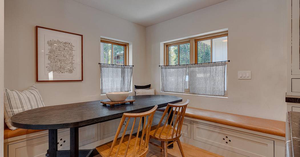 2045 W Lake Blvd Tahoe City CA-large-007-024-Dining Room-1500x1000-72dpi.jpg
