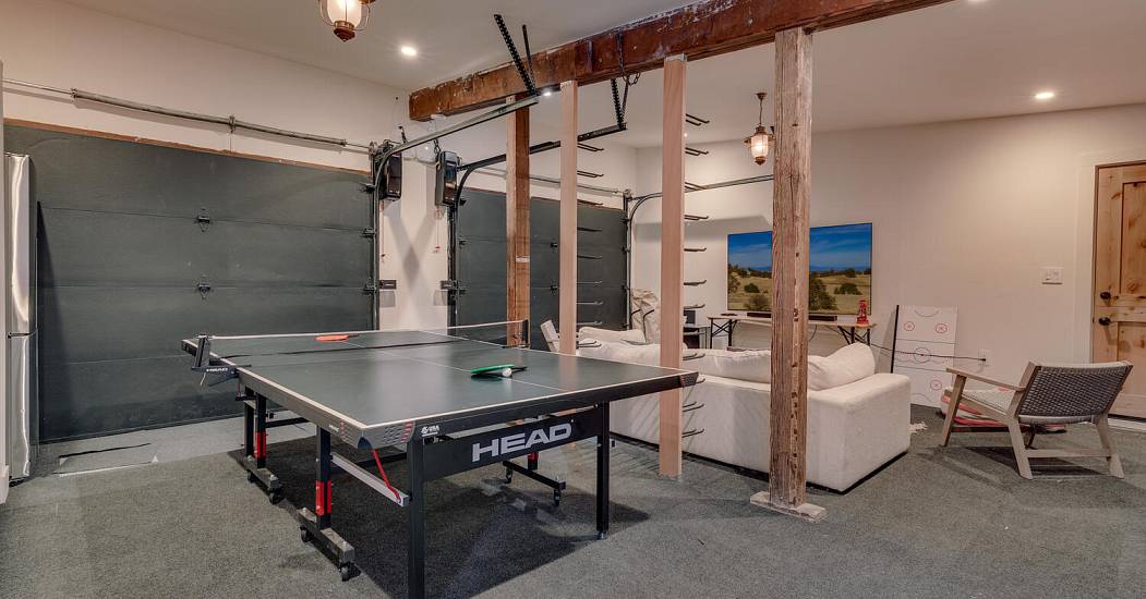 2045 W Lake Blvd Tahoe City CA-large-024-039-Man Cave-1500x1000-72dpi.jpg