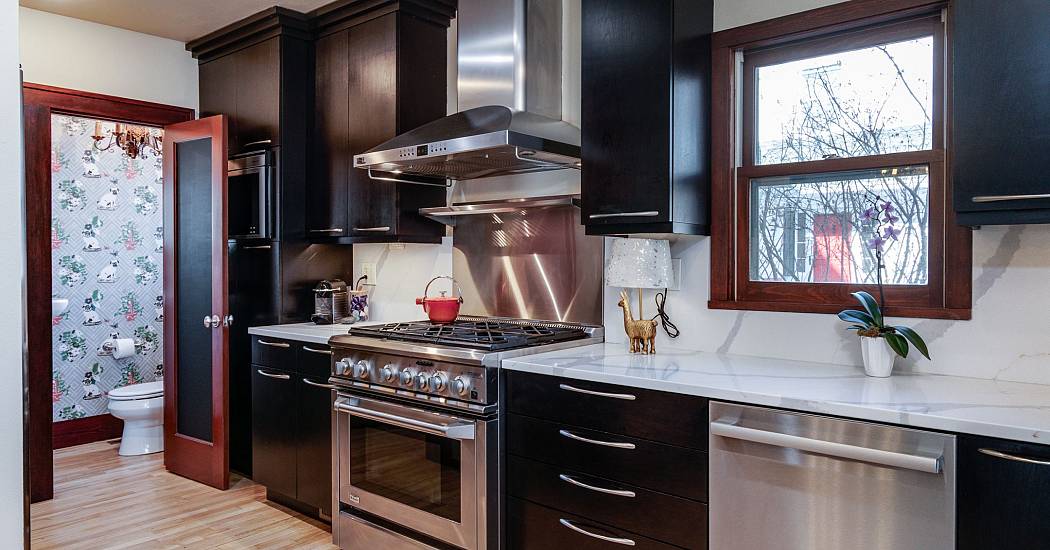 2026_2230_chadbourne_ave_int_cm_mls-18.jpg