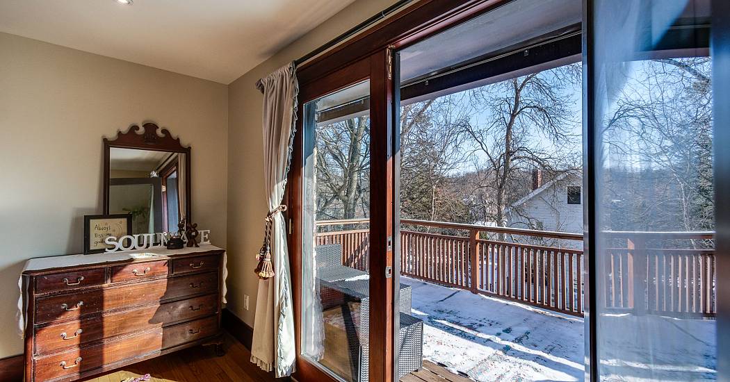 2026_2230_chadbourne_ave_int_cm_mls-33.jpg