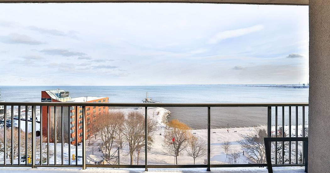 073_1477lakeshorerd904-49_845.jpg
