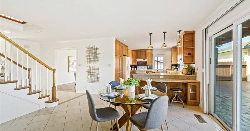 17-Informal Dining and Kitchen.jpg