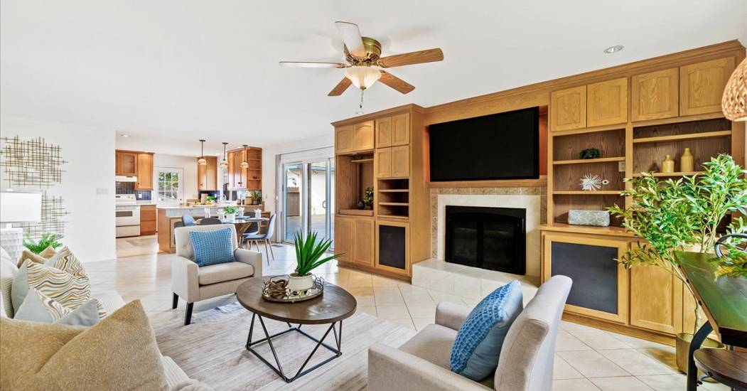 14-Family Room to Kitchen.jpg