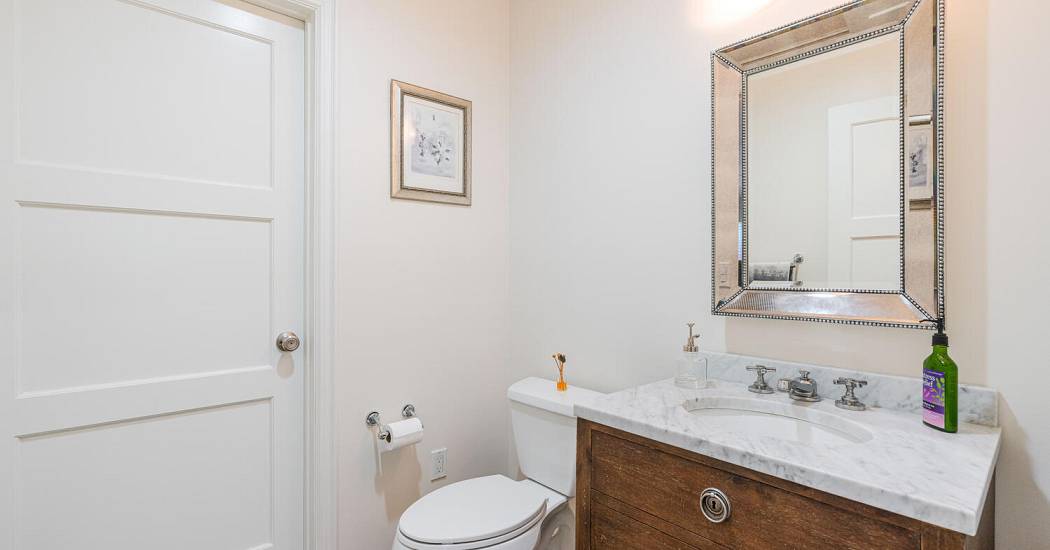 4022 Willowcrest Ave Studio-large-031-034-Willowcrest Ave25-1500x1000-72dpi.jpg