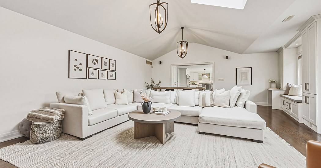 21-52 Joymar Drive, Mississauga.jpg