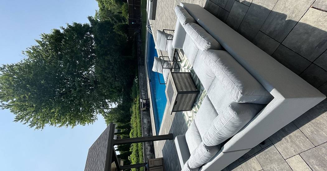 42 Joymar Backyard.jpeg