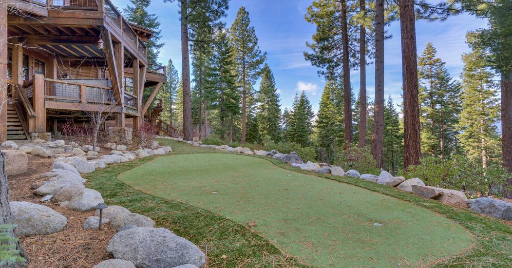 2388 Overlook Pl Truckee CA-large-052-049-Putting Green-1500x1000-72dpi.jpg