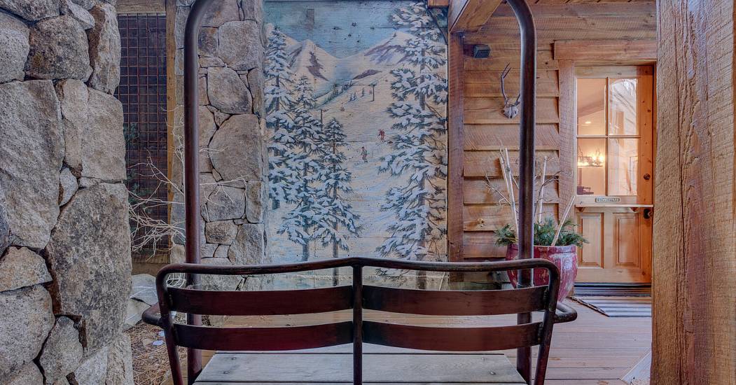 Lauras Overlook Lodge-large-046-053-Downstairs Patio-1500x1000-72dpi.jpg