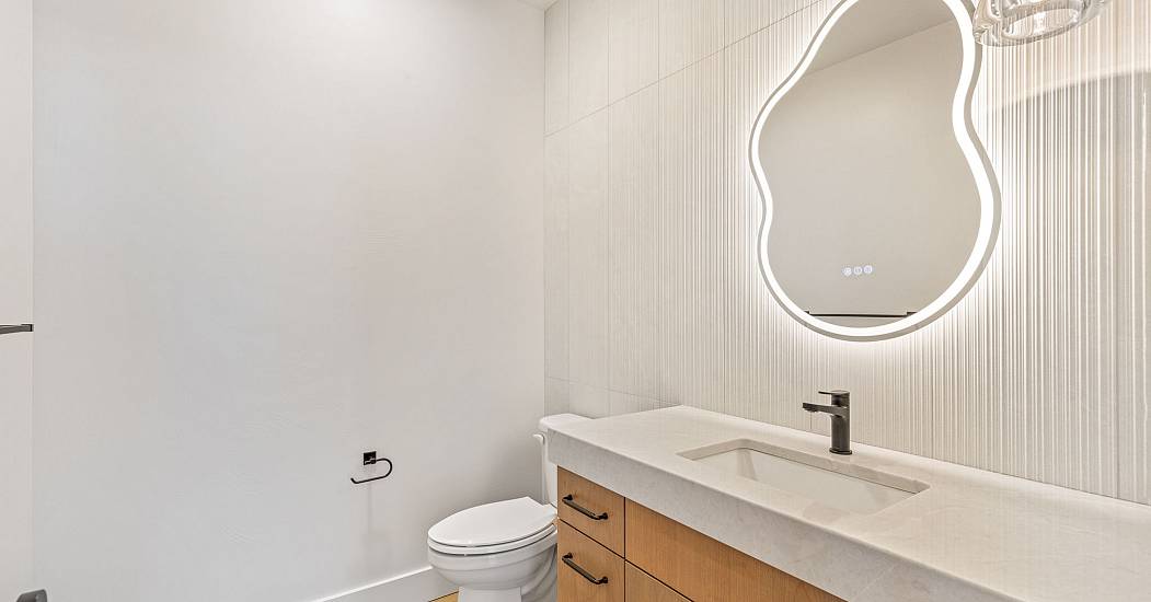 84-web-or-mls-442-balsam-dr.jpg
