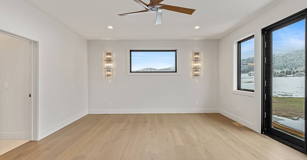 69-web-or-mls-442-balsam-dr.jpg