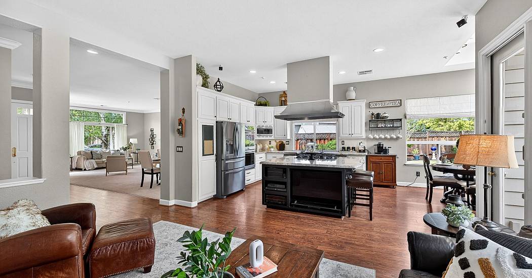 24-Family Room to Kitchen.jpg