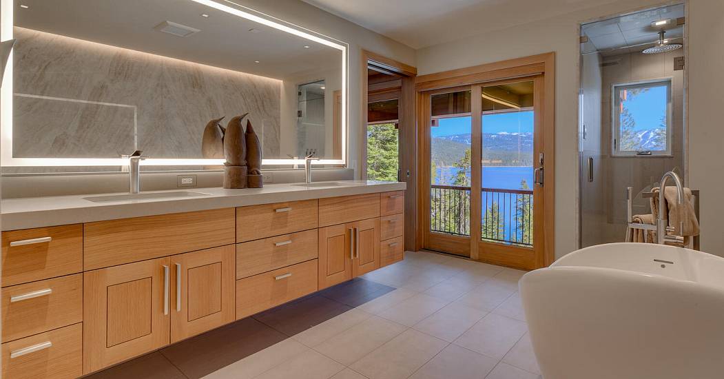 047-011-Bathroom-1500x1000.jpg