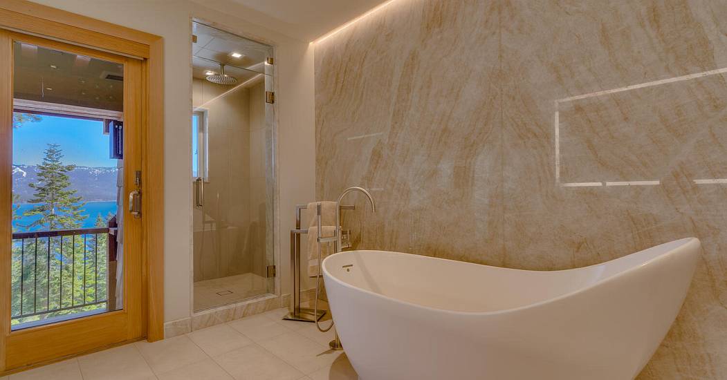 048-045-Bathroom-1500x1000.jpg