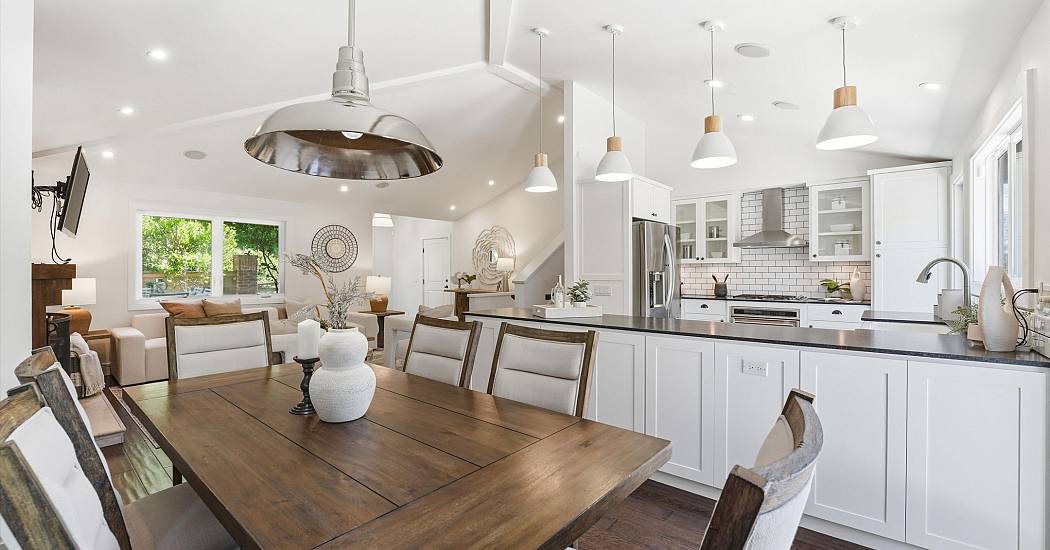 11-980 Bluebird Canyon Dr, Laguna Beach, CA-11.jpg
