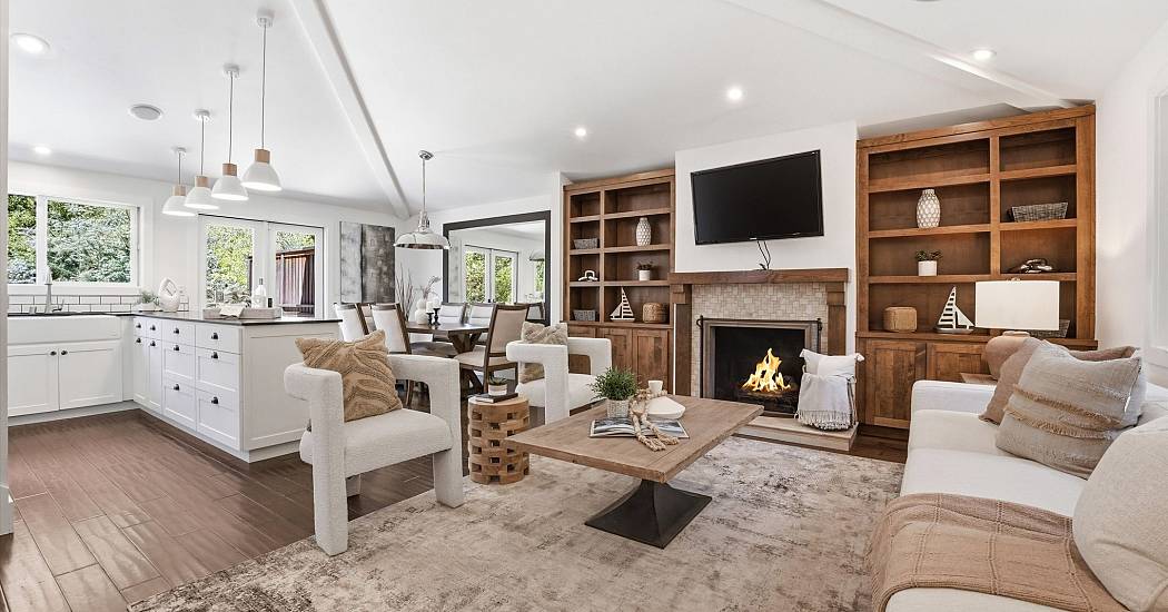 09-980 Bluebird Canyon Dr, Laguna Beach, CA-9.jpg