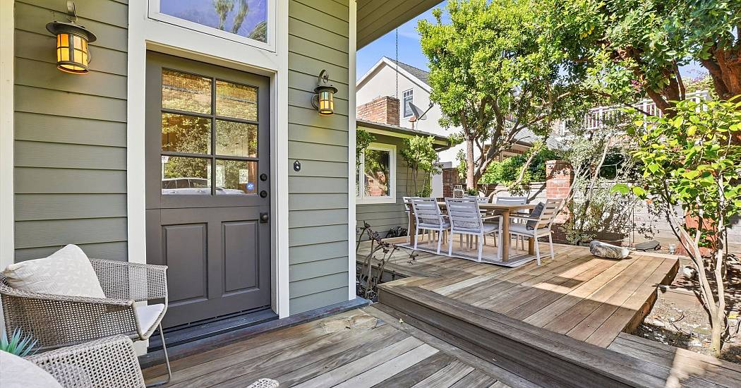 05-980 Bluebird Canyon Dr, Laguna Beach, CA-5.jpg
