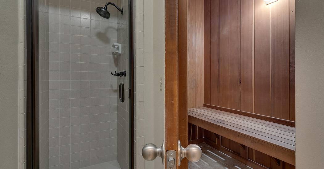 049-106-Sauna-1500x1000.jpg