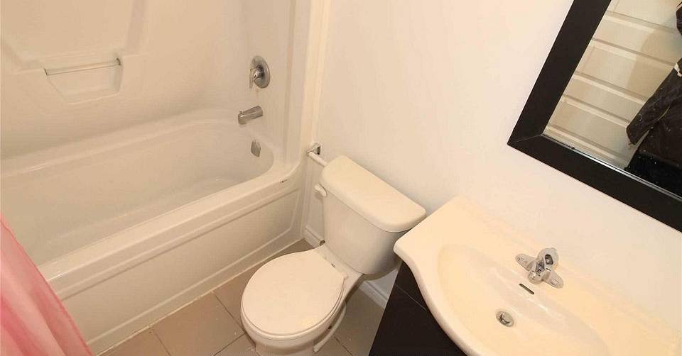 L3RycmViL2xpc3RpbmdzLzQzLzUwLzg1LzAwL3AvNTZmM2VlYzMtZDBiMS00MTJiLWIwOTUtMjdiNzZlMTI2YzgzLmpwZw.jpg
