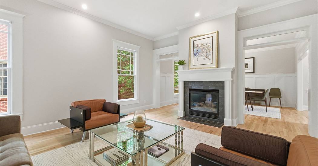 63-web-or-mls-591 Terrace Ave NE - David Vannort (63).jpg