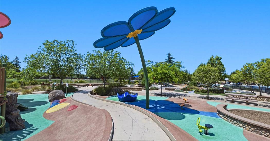 37-Community Park.jpg