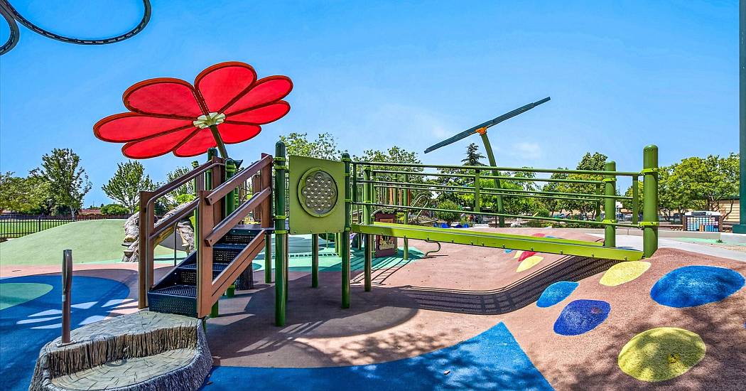 43-Community Park.jpg
