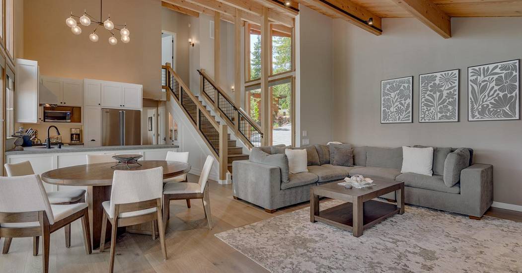 005-008-Living Room-1500x1000.jpg