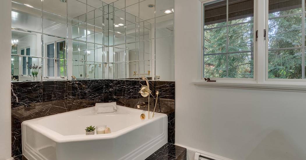 024-013-Primary Bathroom-1500x1000.jpg