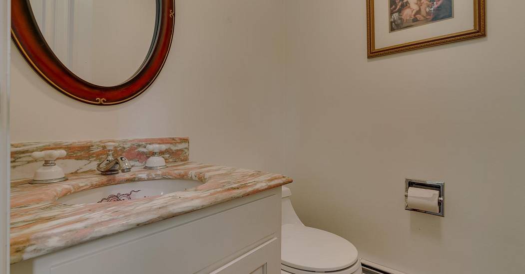 033-031-Bathroom-1500x1000.jpg