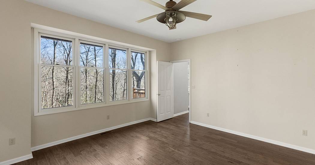 451 Crescent Trail - Photos (28).jpg