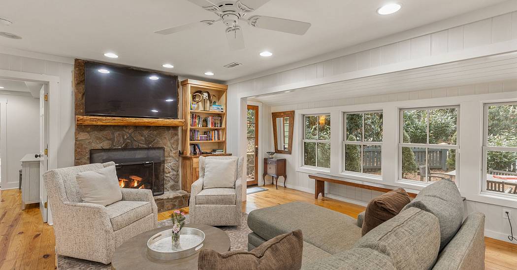 464 Franklin Rd - Photos (19).jpg