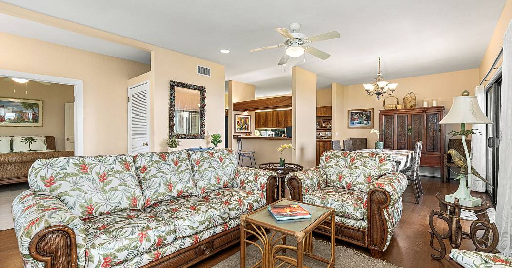 Great Room 4.jpg