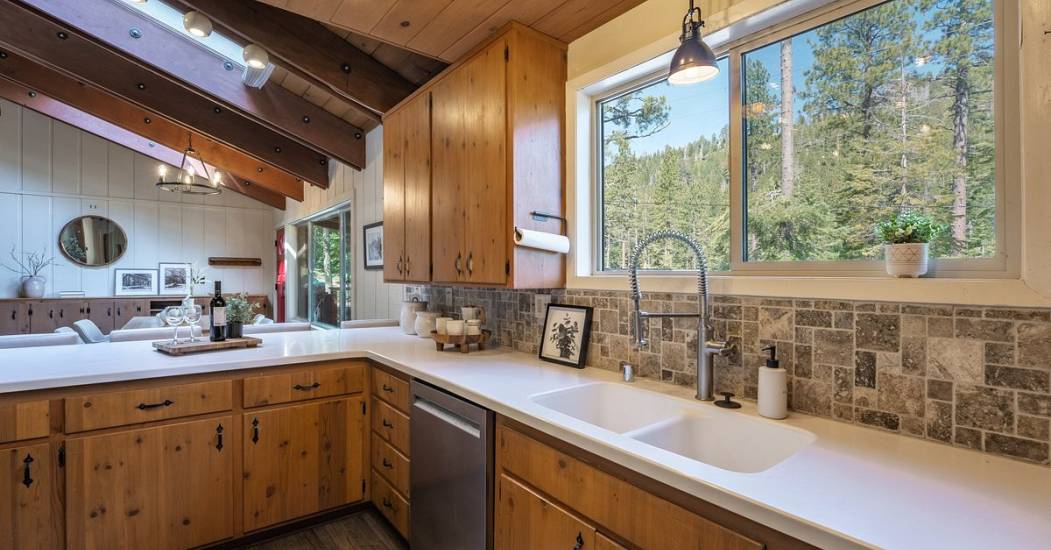 Kitchen 3.jpg