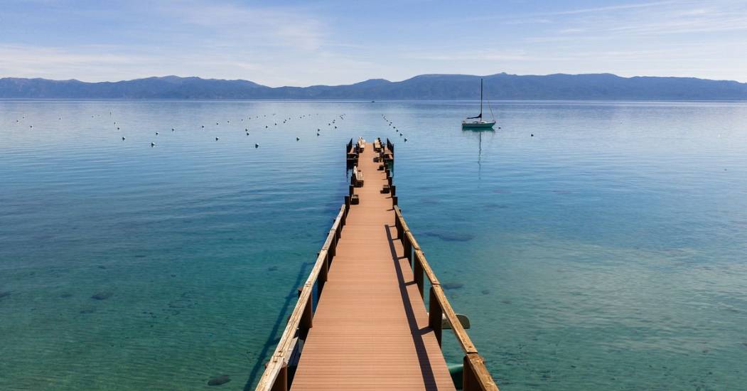 Pier.jpg