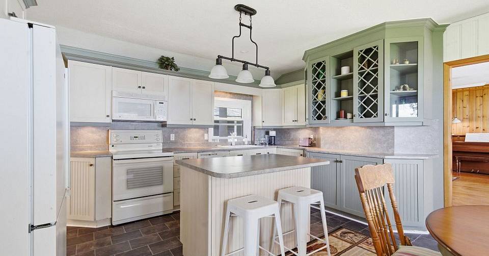 L3RycmViL2xpc3RpbmdzLzQzLzcxLzA1LzM4L3AvOTZhNTRmOWYtMTIyNC00M2NlLWFhZGQtMmE1ODYyYTQwMzgyLkpQRw.jpg