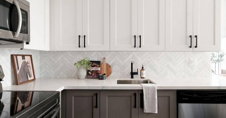 L3RycmViL2xpc3RpbmdzLzQzLzQ2LzMxLzIyL3AvNzFjNjA4NjgtN2ZjYy00ZTUyLTgzOGMtOTYwZDEwMGM5NjRjLmpwZw.jpg