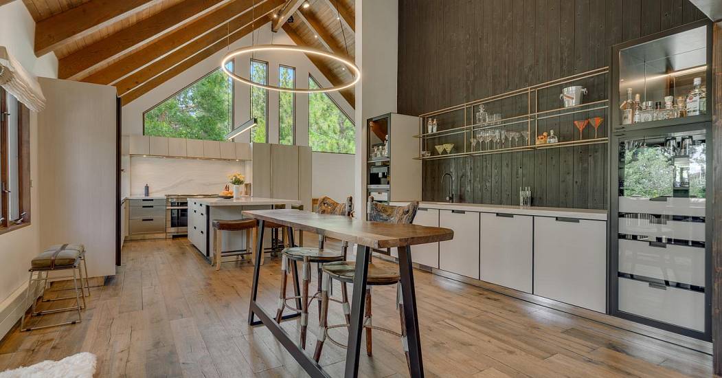 019-013-Dining RoomKitchen-1500x1000.jpg
