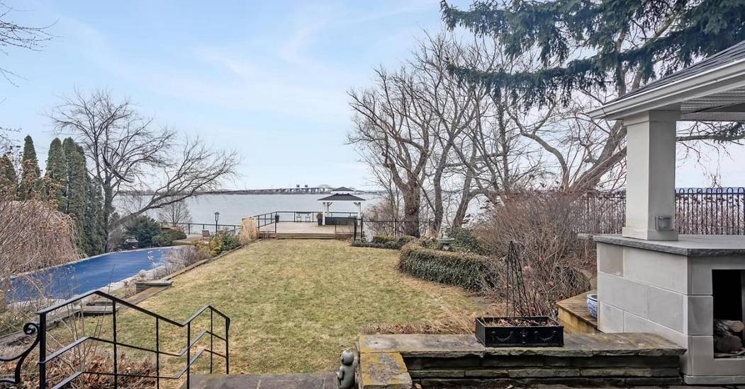 4516847.jpg