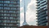 015-You-Can-Even-See-the-Top-of-the-CN-Tower-From-Your-South-Exposure-Windows.jpg