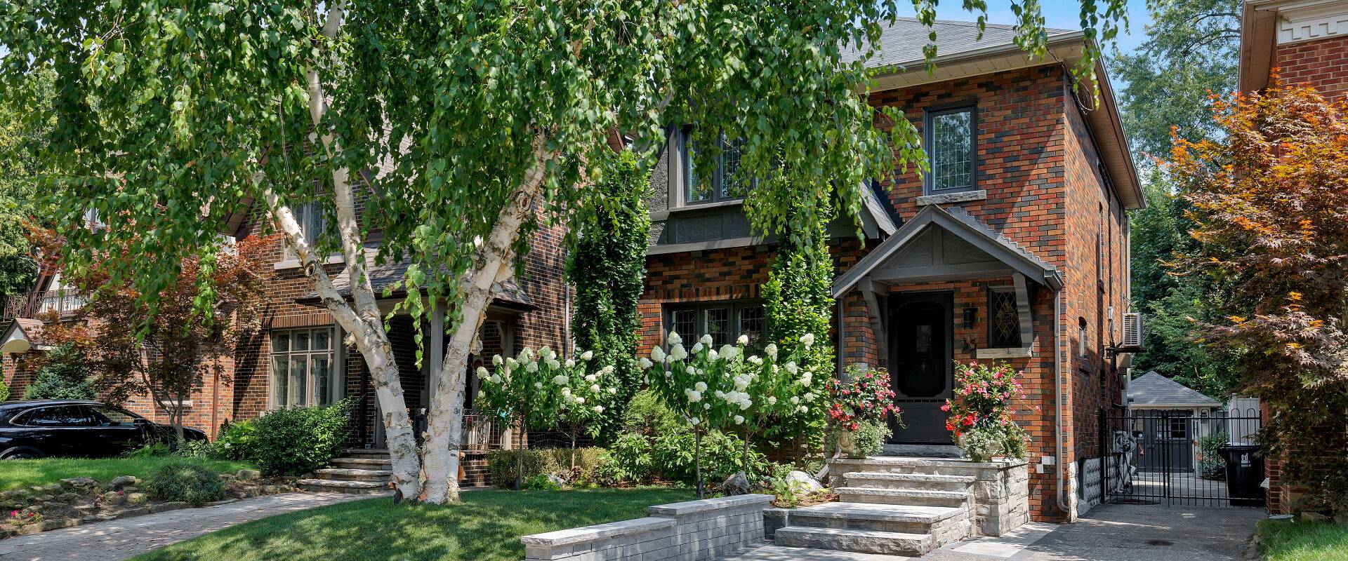 35 Grenview Boulevard North
