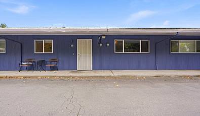 10090 Sw BEAVERTON HILLSDALE Hwy 13
