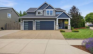 641 N IRONWOOD Dr