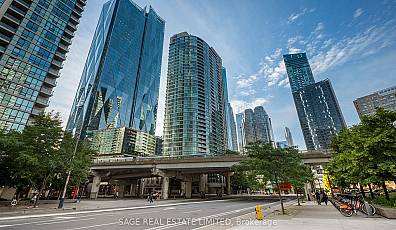 18 Yonge Street Unit 815