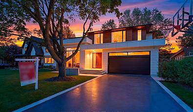 2186 Harcourt Crescent