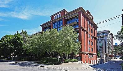 11 Soho Street Unit 405
