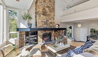 815 Saddle Horn Lane