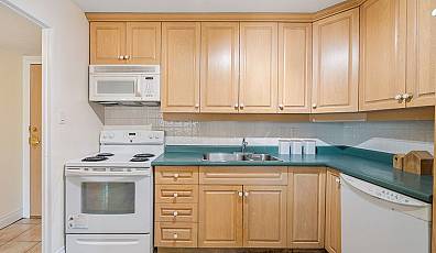 30 Fashion Roseway N/A Unit 213E