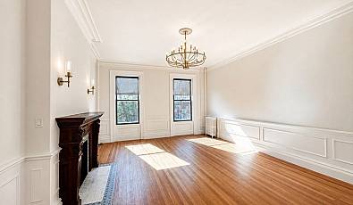 231 Beacon Street 1
