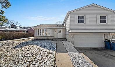2017 E Seneca Lane