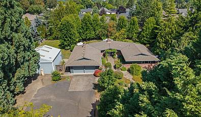 3100 Ne JACKSON SCHOOL Rd